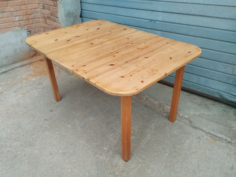 mesa comedor rustica extensible madera 73.5x95-134.5x95 1u